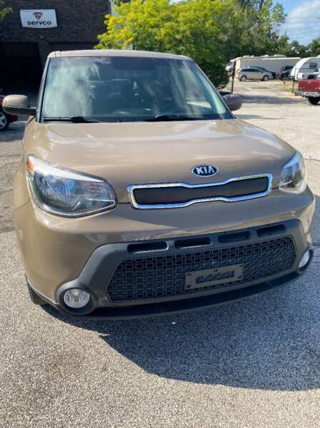 2015 Kia Soul for sale at VENTURE MOTORS in Wickliffe OH